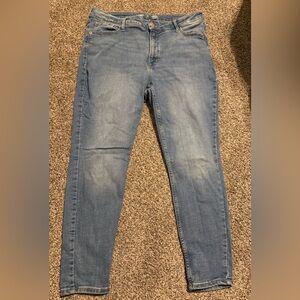 Old Navy Light Blue High-Rise Jeans